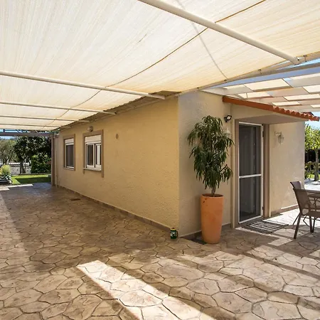 Sea Breeze & Nature Holiday home