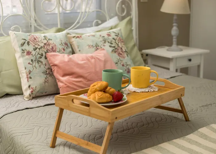 Sea Breeze & Nature Villa Heated Pool クレマスティ