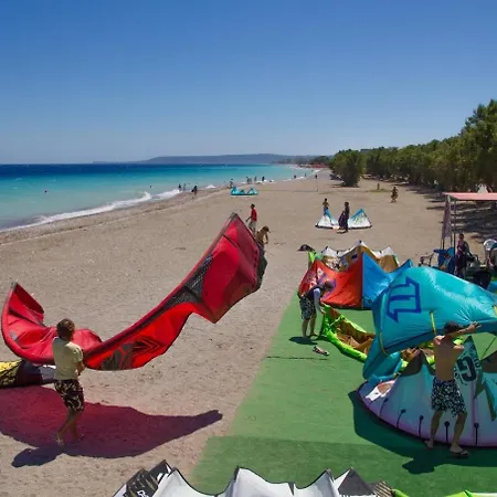 Sea Breeze & Nature With Pool Near The Sea Dom wakacyjny