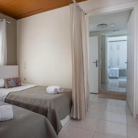 Sea Breeze & Nature Villa, With Heated Pool And Garden Retreat * Кремасти