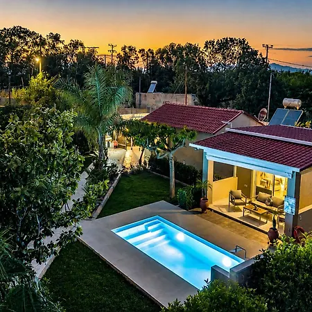 Sea Breeze & Nature Villa, With Heated Pool And Garden Retreat