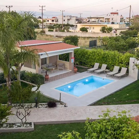 Dom wakacyjny Sea Breeze & Nature Villa, With Heated Pool And Garden Retreat