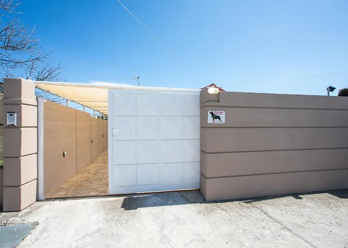 Sea Breeze & Nature Heated Pool *