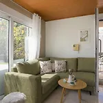 別荘 Sea Breeze & Nature Heated Pool クレマスティ