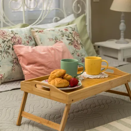 Sea Breeze & Nature With Pool Near The Sea Kremastí