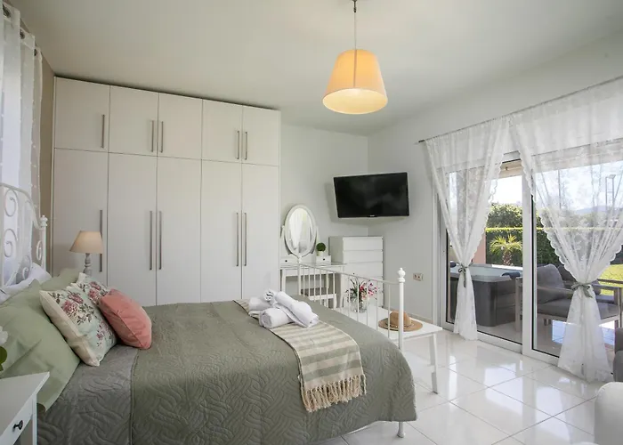 بيت للعطل Sea Breeze & Nature Villa Heated Pool *