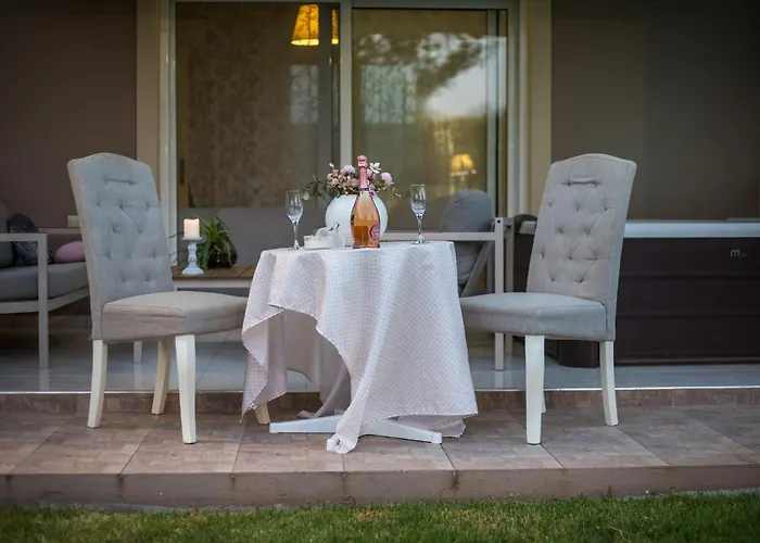 بيت للعطل Sea Breeze & Nature Villa Heated Pool